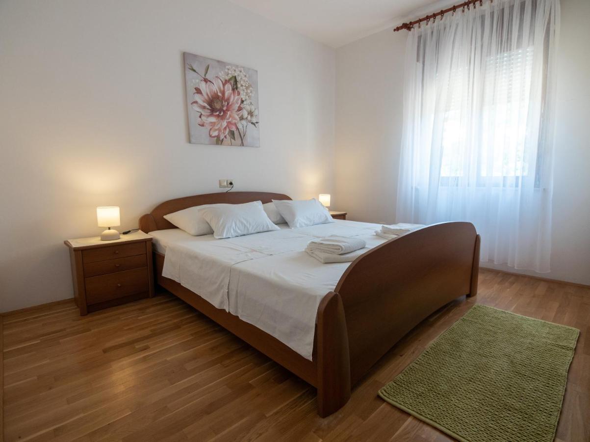 Apartments Dokovic Barbat na Rabu Eksteriør bilde