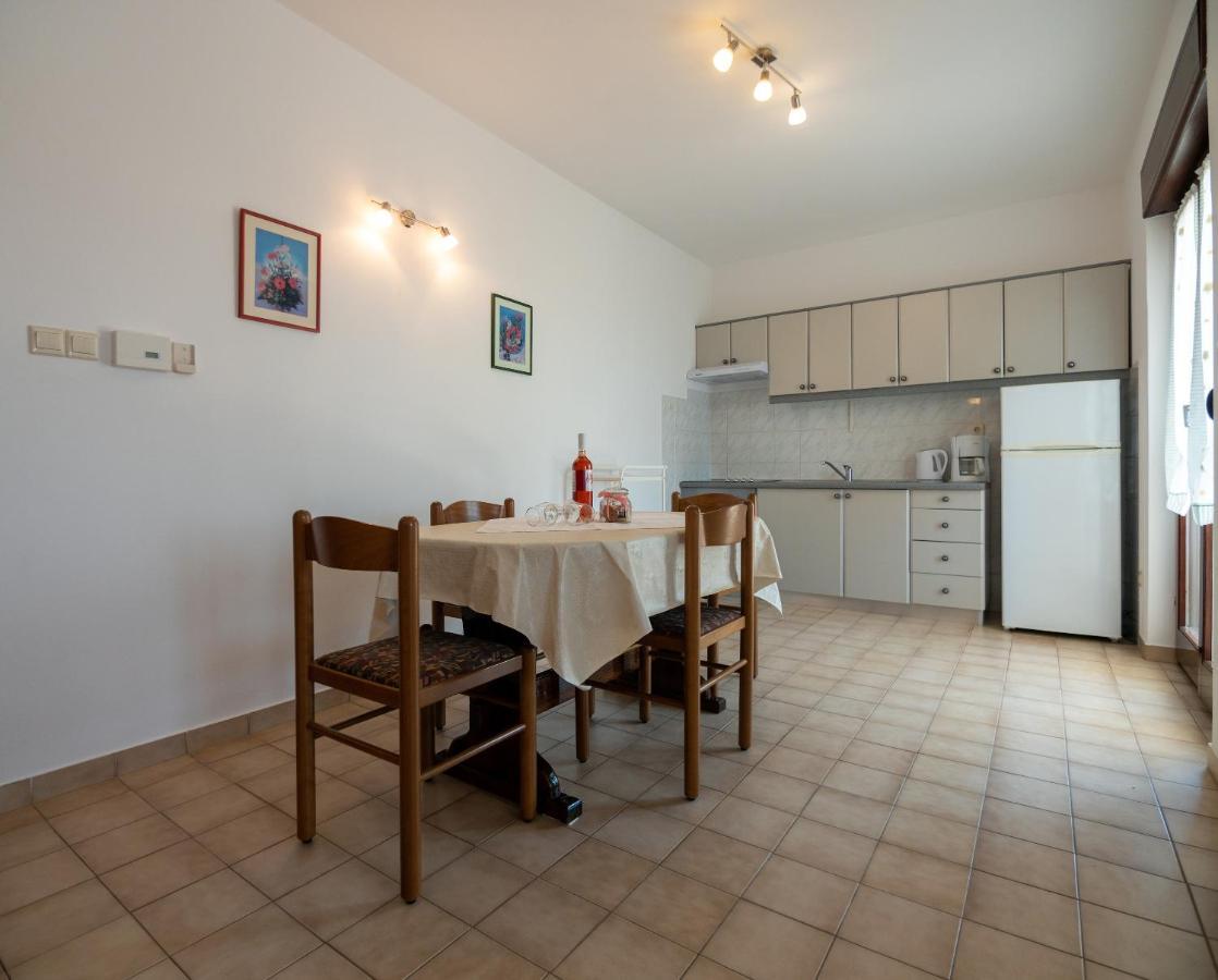 Apartments Dokovic Barbat na Rabu Eksteriør bilde